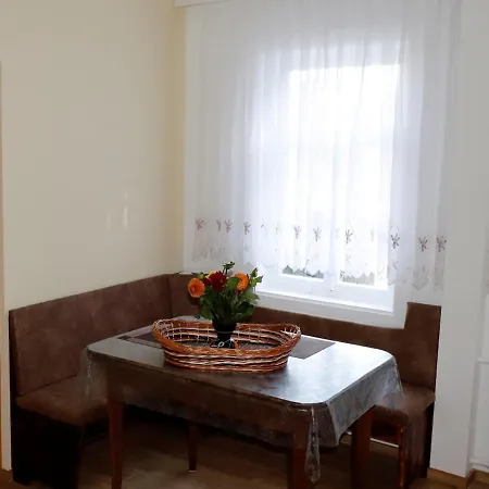 Apartament Zum Rotem Karpfen